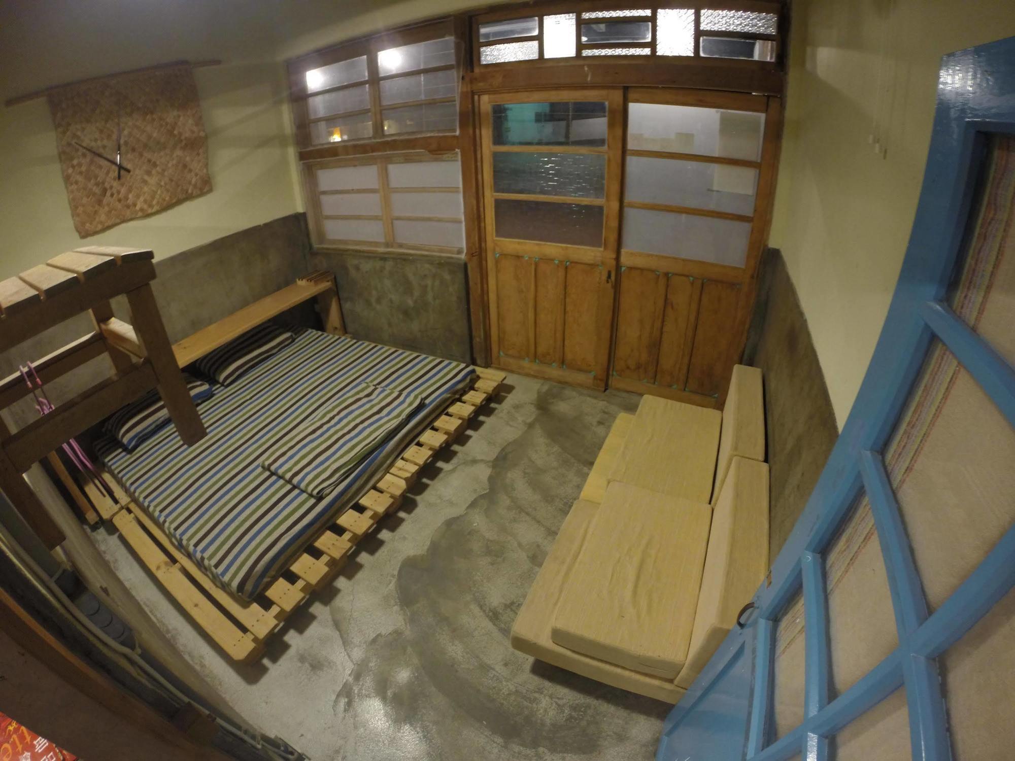 2F Hostel Taitung Экстерьер фото